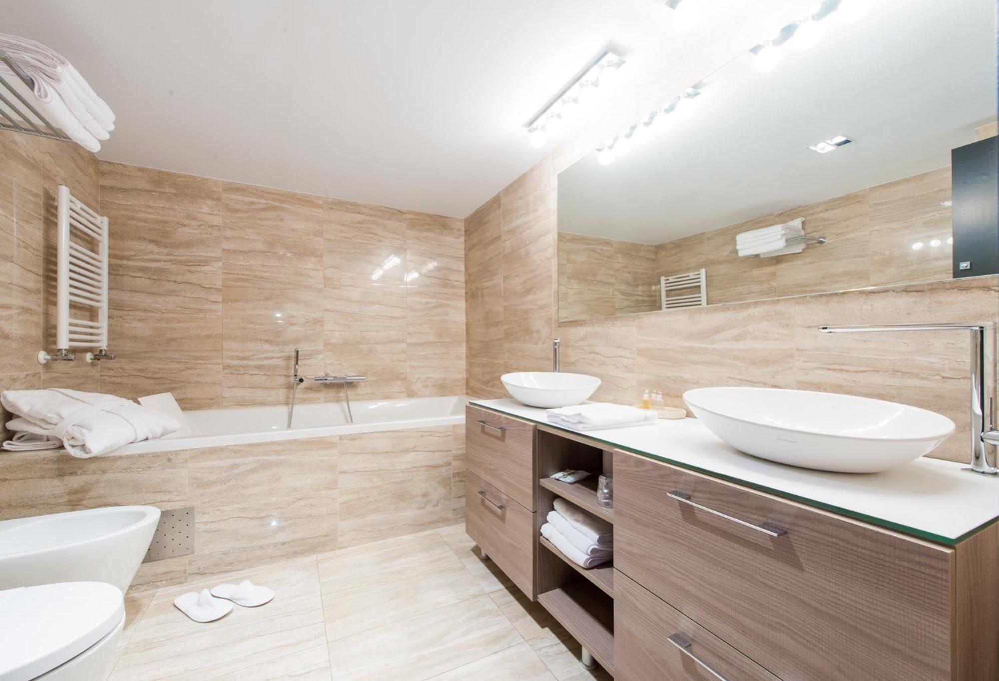 Junior Suite,1647719402:JPEG